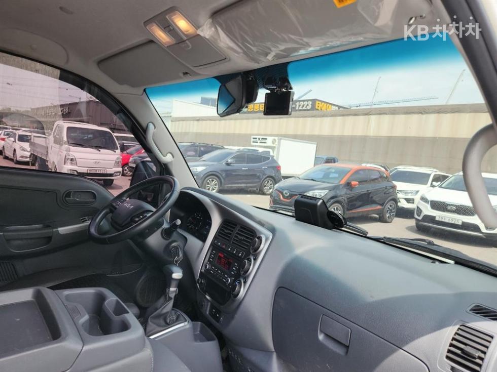 2023 - kia bongo iii