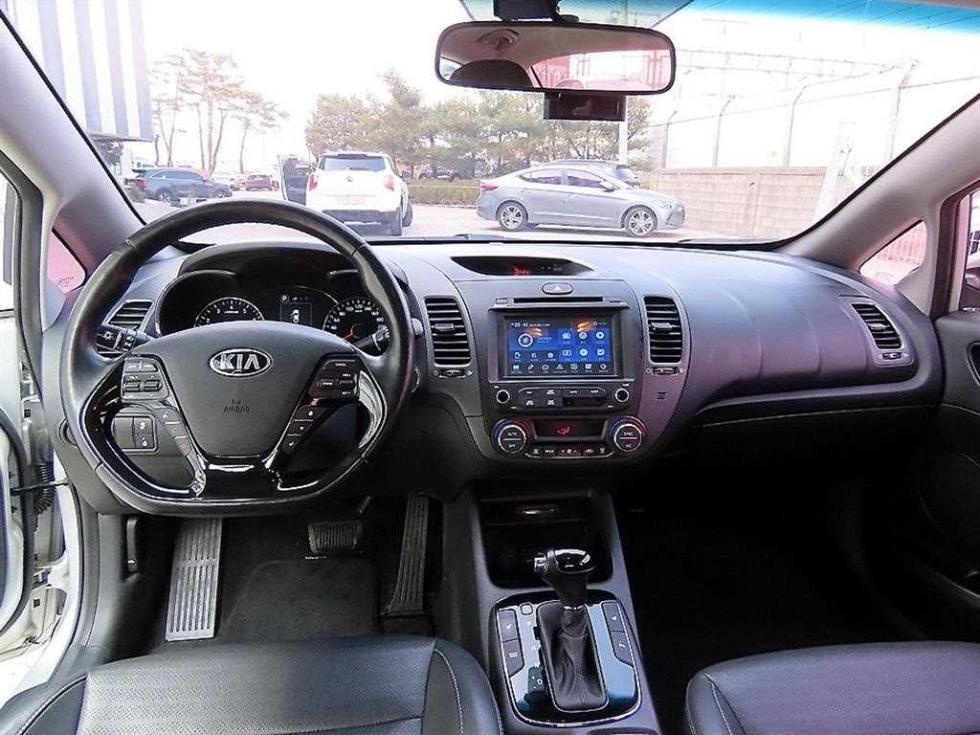 2016 - kia k3
