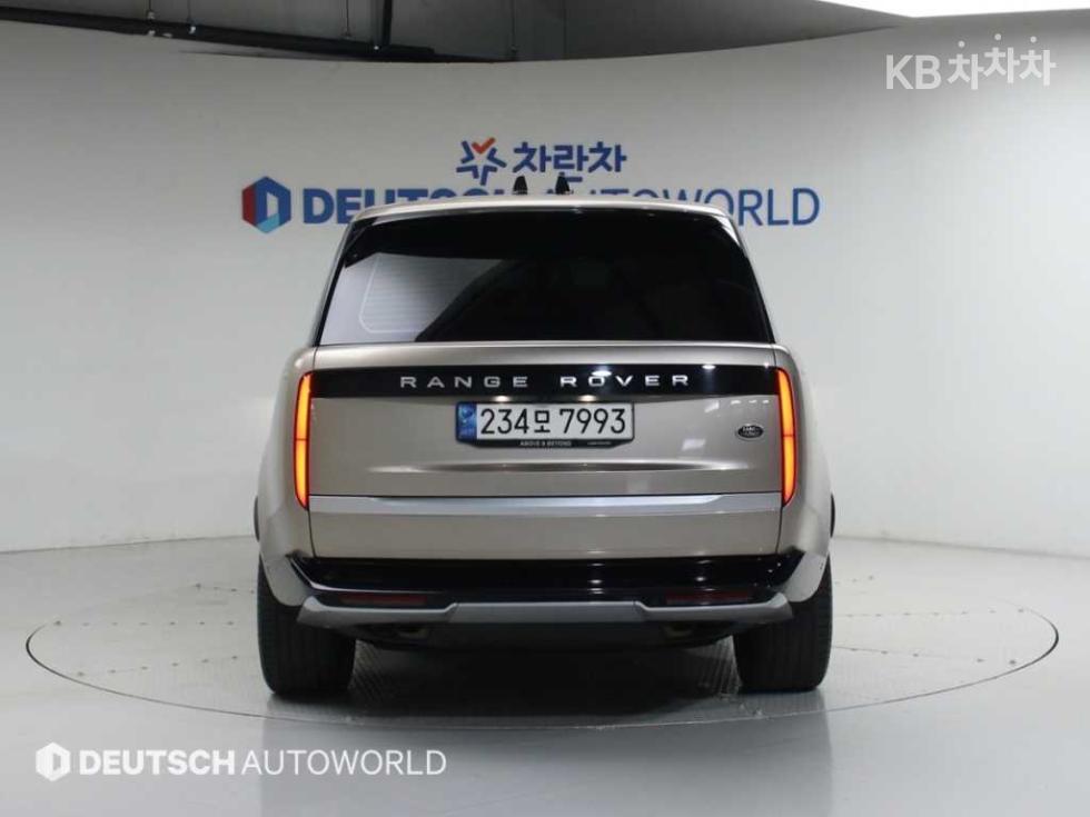 Land Rover Range Rover — miniaturë 4