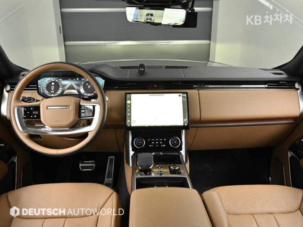 Land Rover Range Rover — miniaturë 7