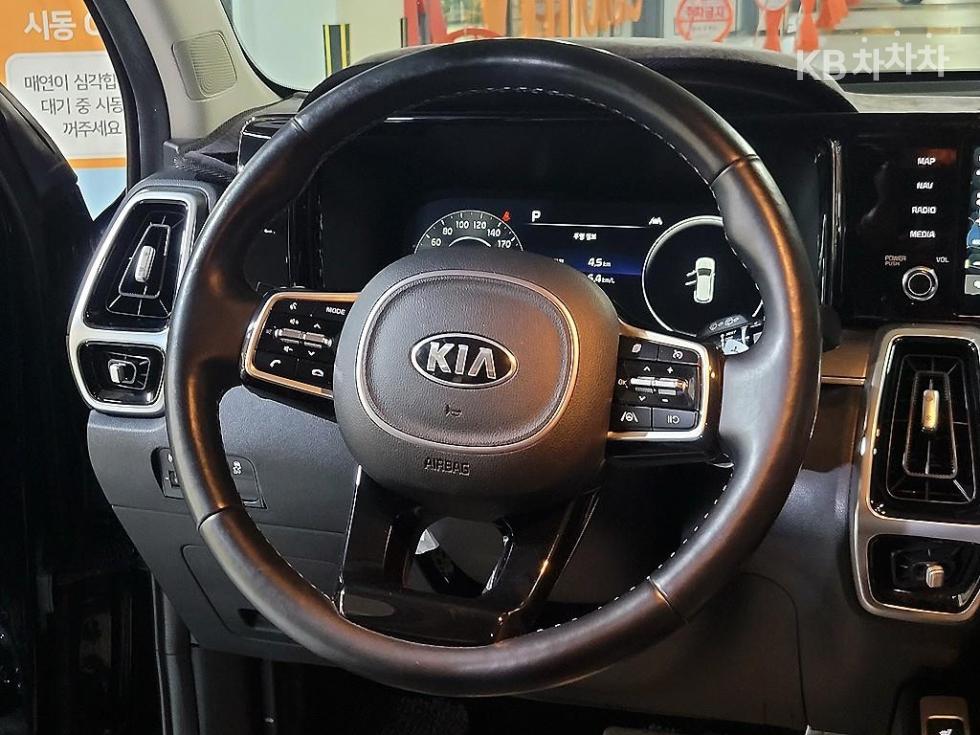 2021 - kia sorento