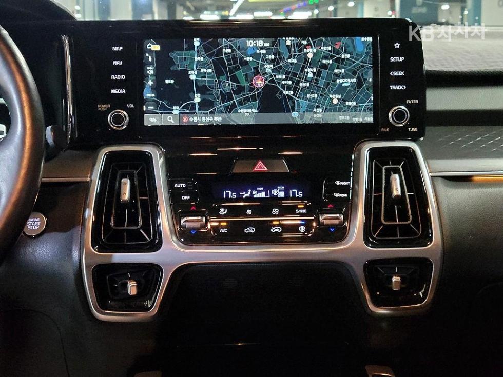 2021 - kia sorento