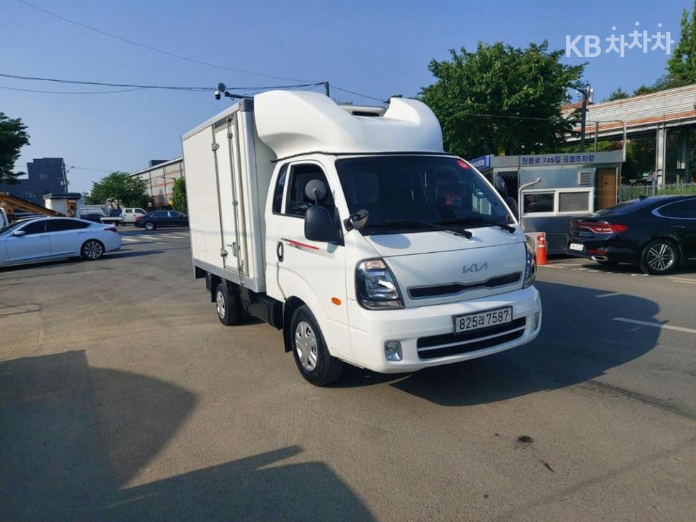 2022 - kia bongo iii