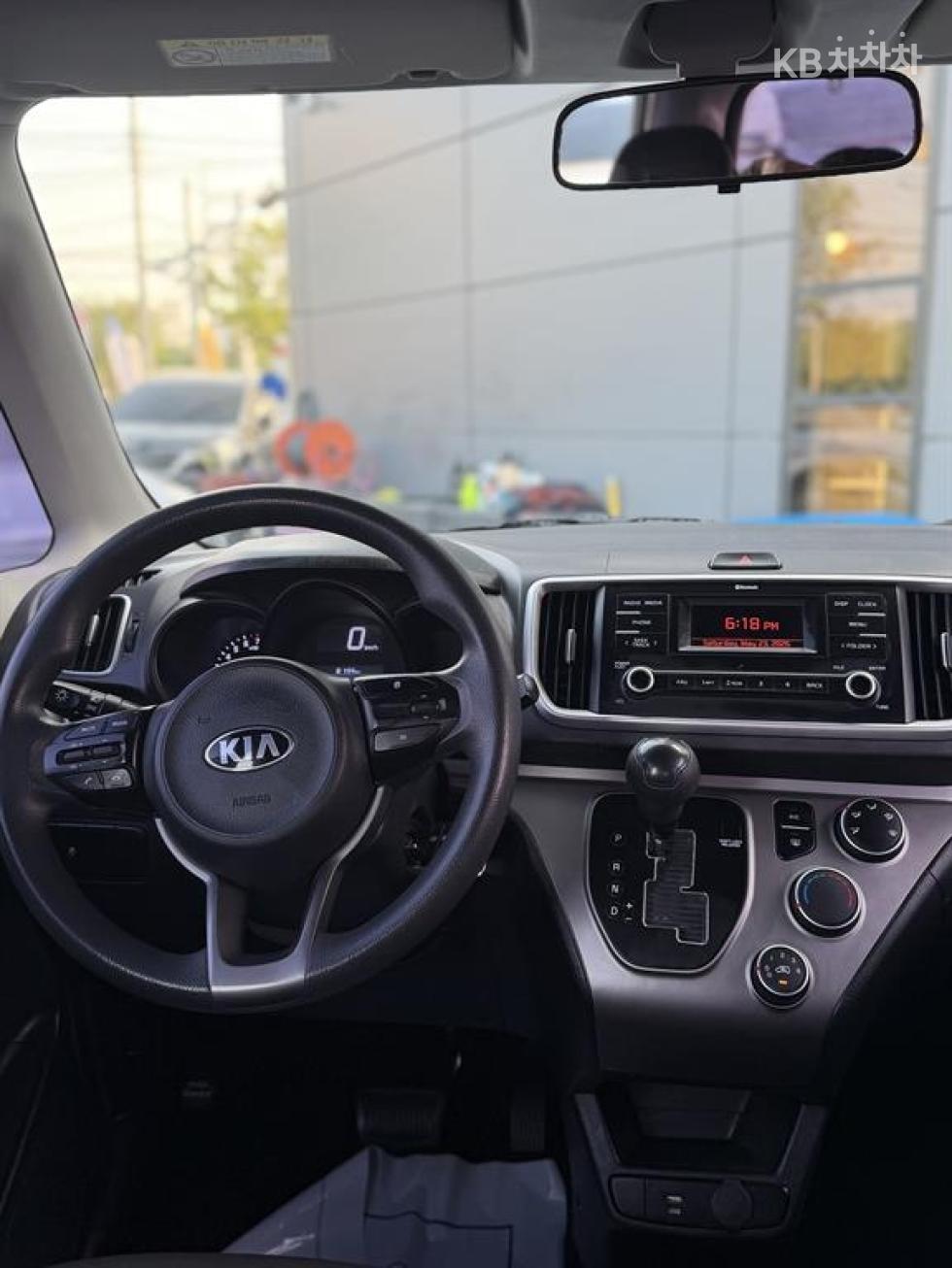 2020 - kia ray