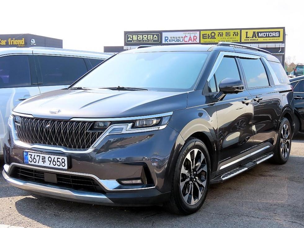 2021 - kia carnival