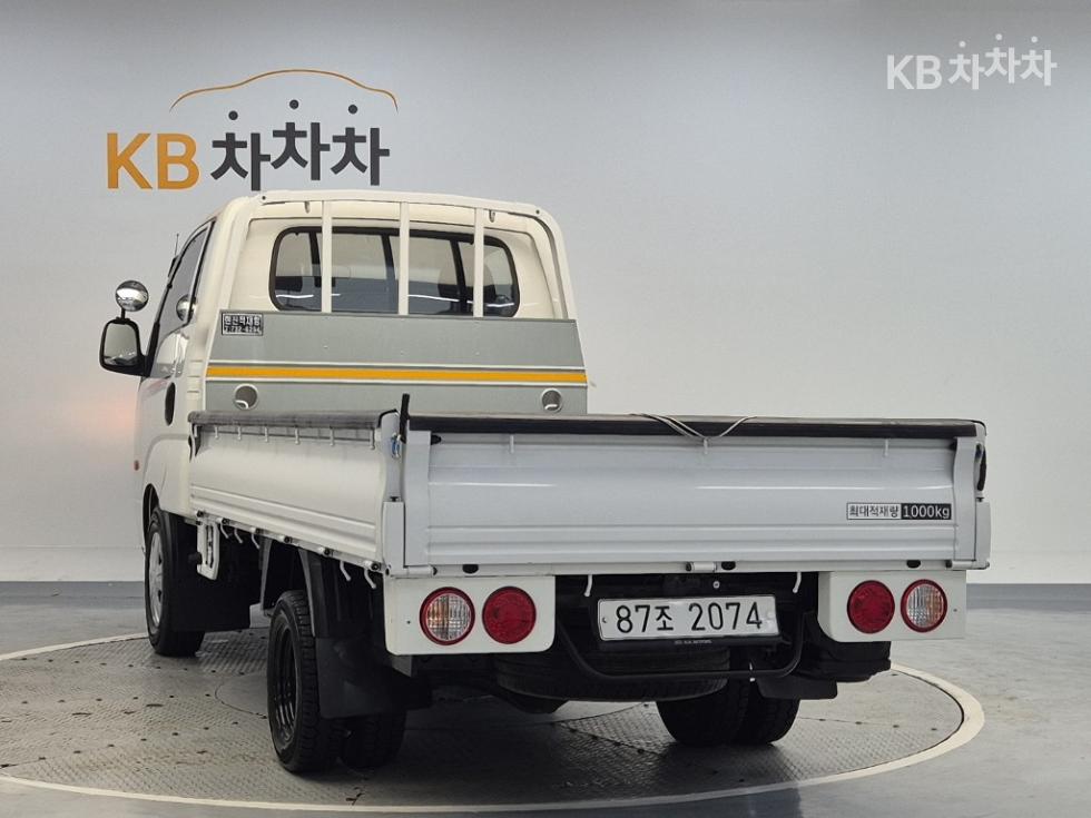 2020 - kia bongo iii