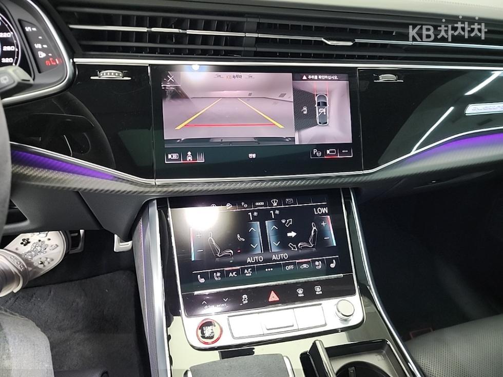 Audi RS Q8 — miniaturë 10