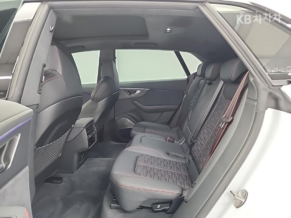 Audi RS Q8 — miniaturë 12