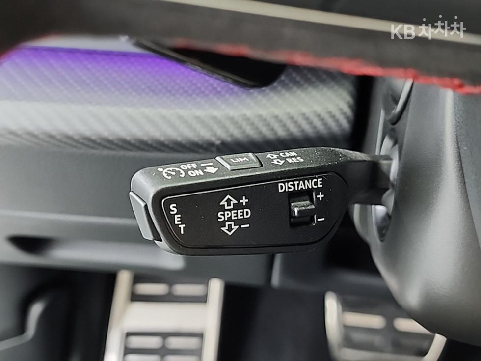 Audi RS Q8 — miniaturë 18