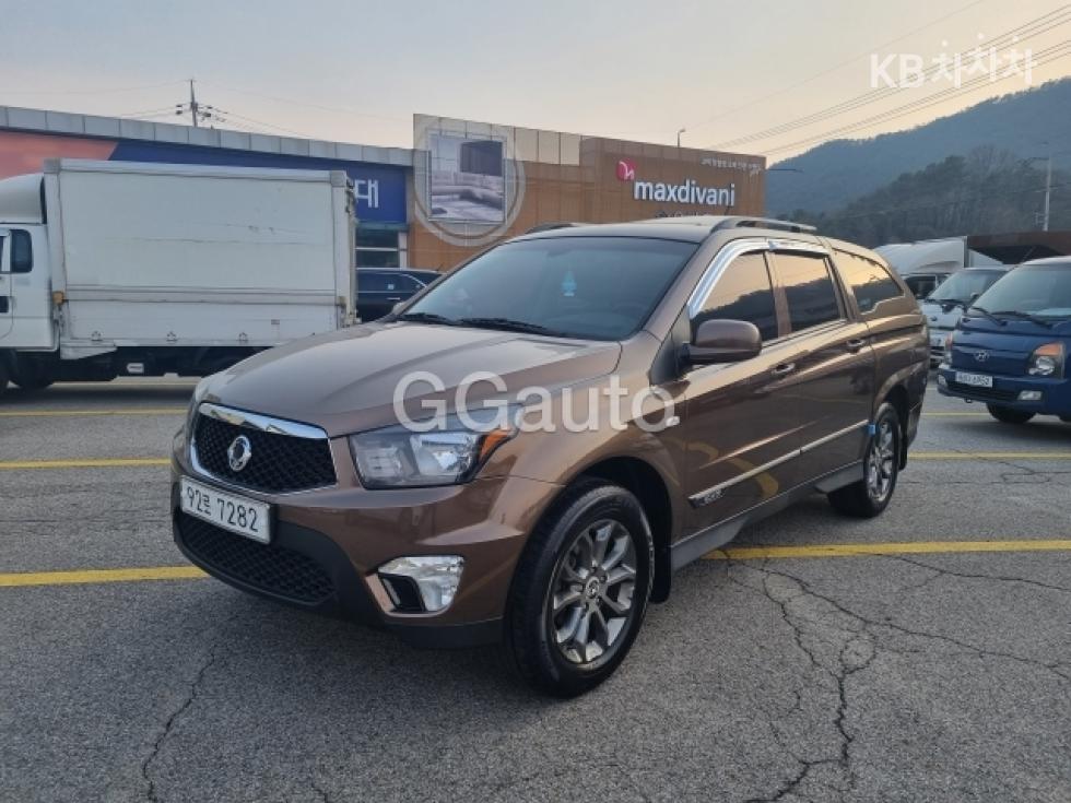 2015 KG Mobility Korando Adventure 60th Edition 4WD
