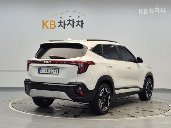 Kia Seltos(SP2) 1.6 T-GDI 2WD Signature 3