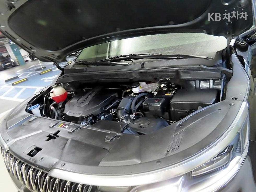 2022 - kia carnival