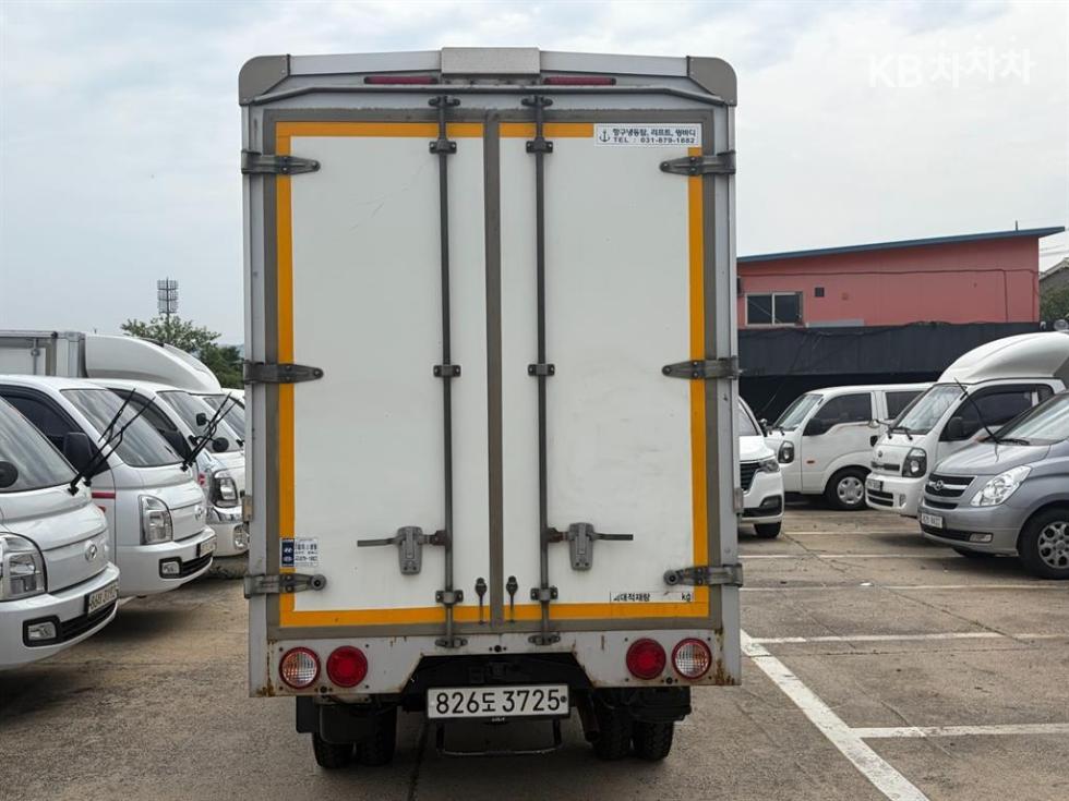 2022 - kia bongo iii