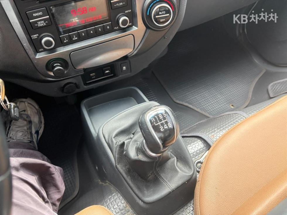 2022 - kia bongo iii