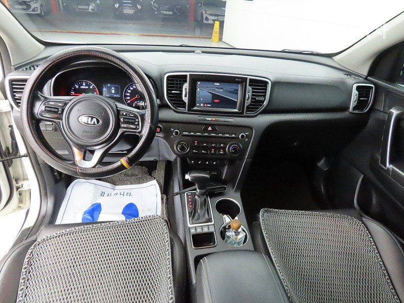 2016 - kia sportage