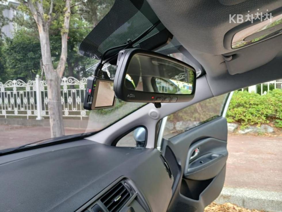2014 - kia pride