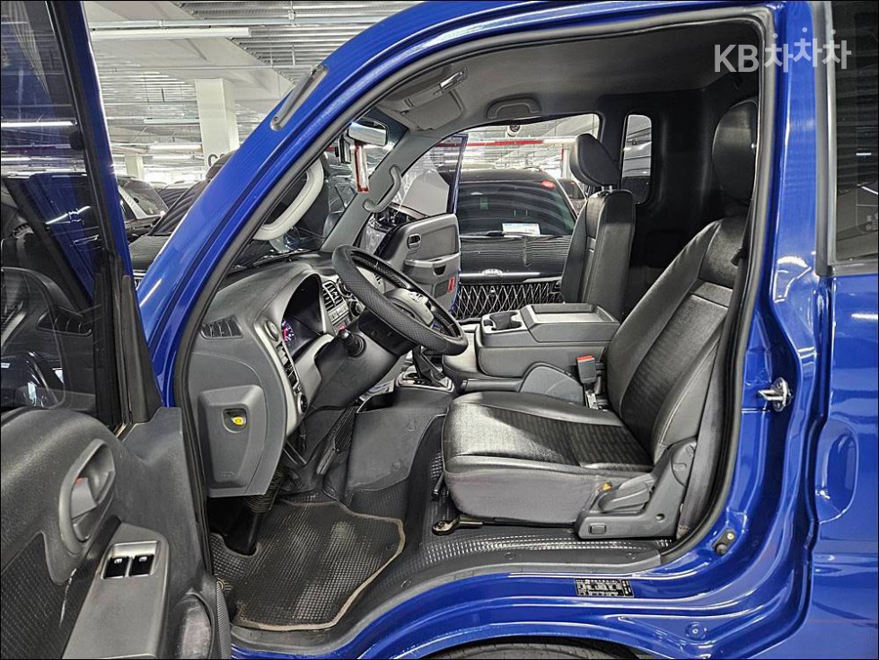 2020 - kia bongo iii