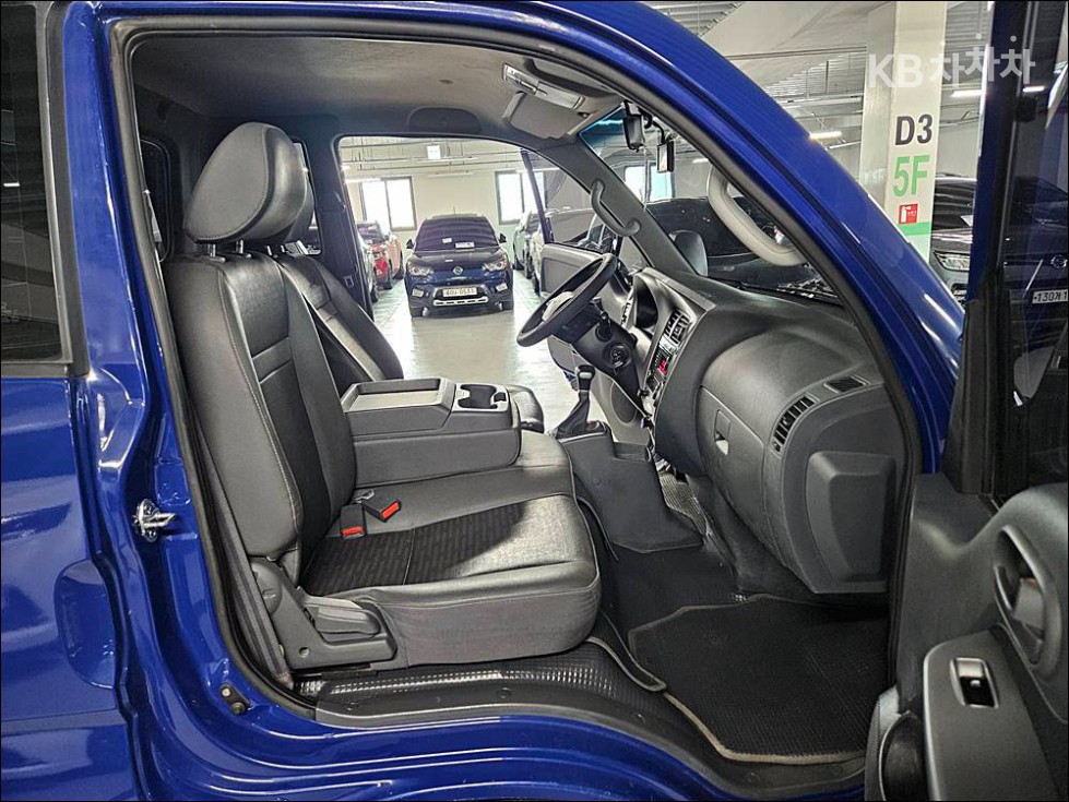 2020 - kia bongo iii