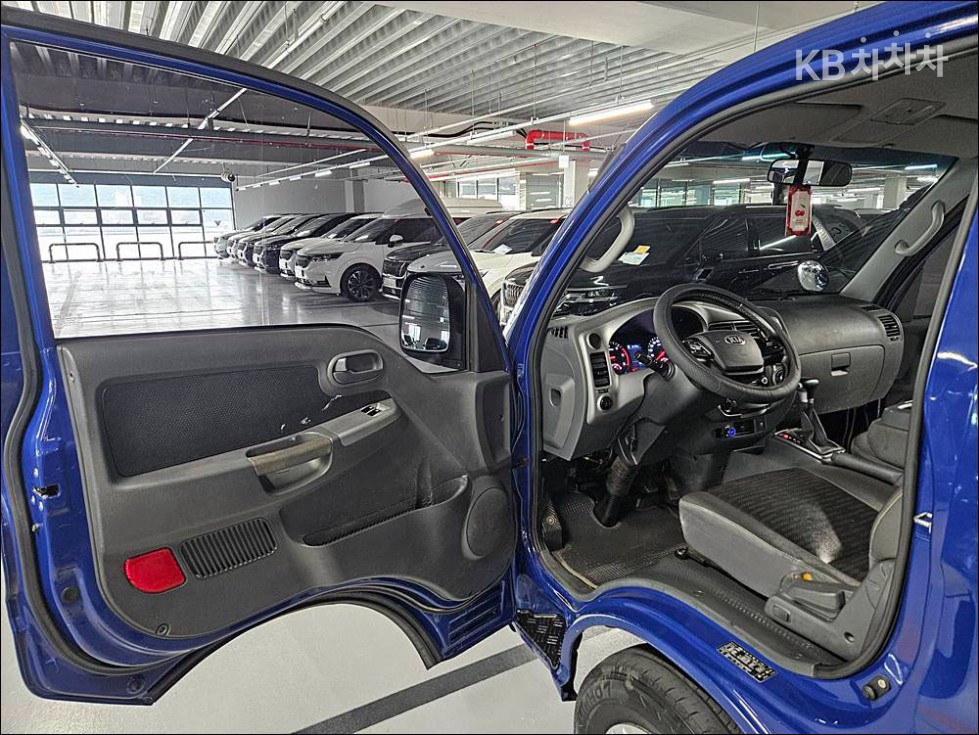 2020 - kia bongo iii