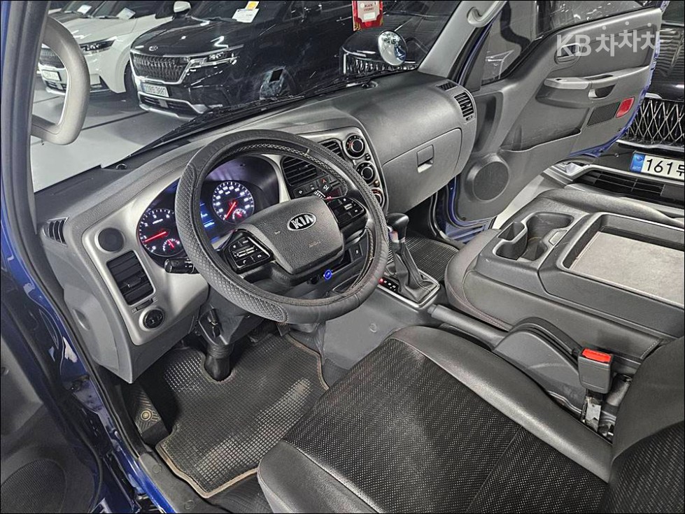 2020 - kia bongo iii
