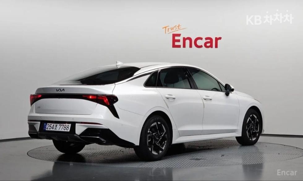 2025 - kia k5