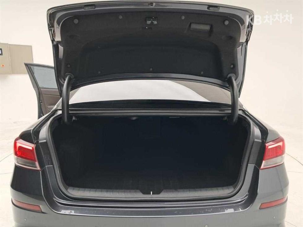 2019 - kia k5