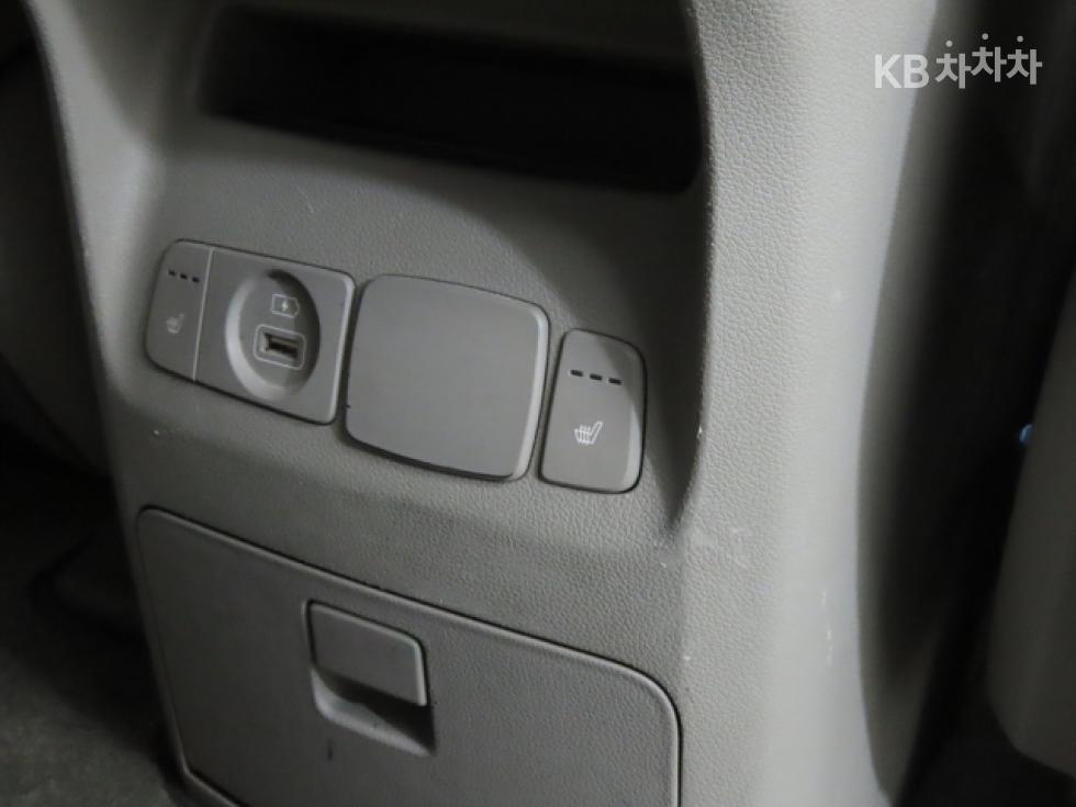 2019 - kia carnival