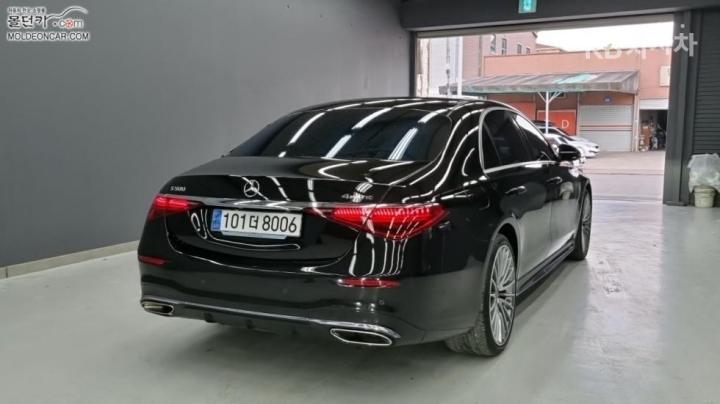 Mercedes-Benz S-klasse — miniaturë 2