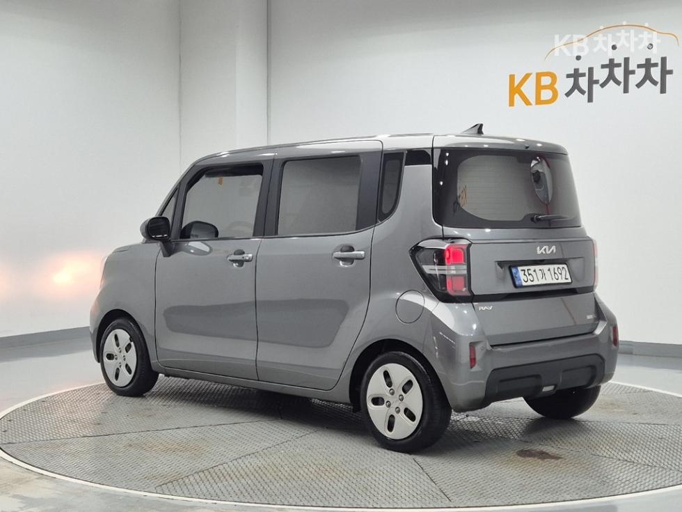2023 - kia ray