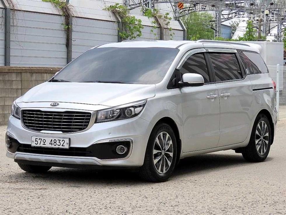 2016 - kia carnival