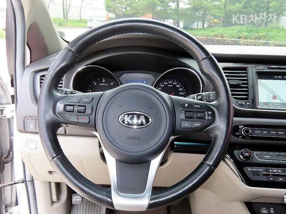 2016 - kia carnival
