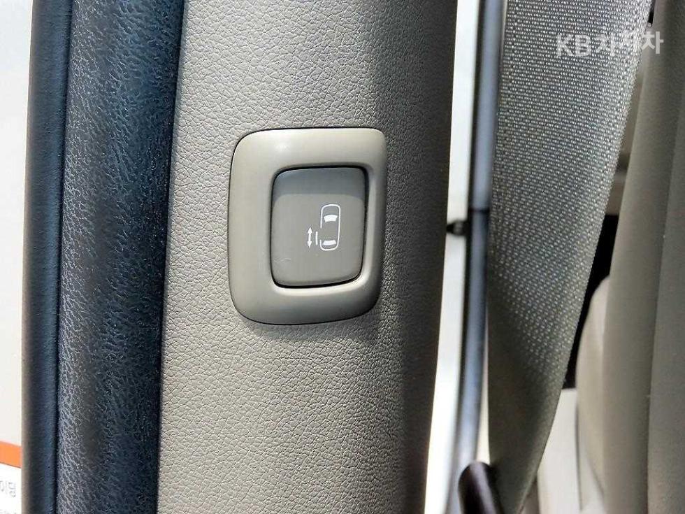 2016 - kia carnival