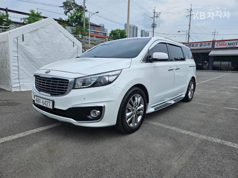 2017 - kia carnival
