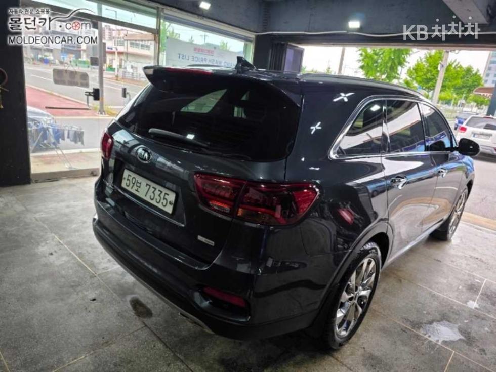 2018 - kia sorento