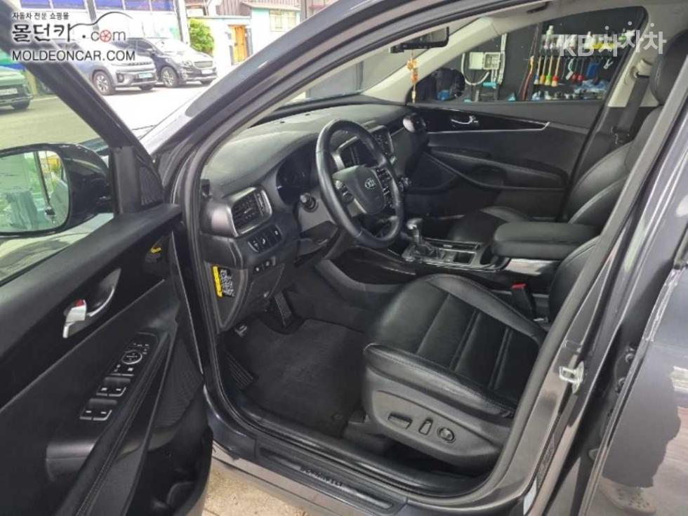 2018 - kia sorento