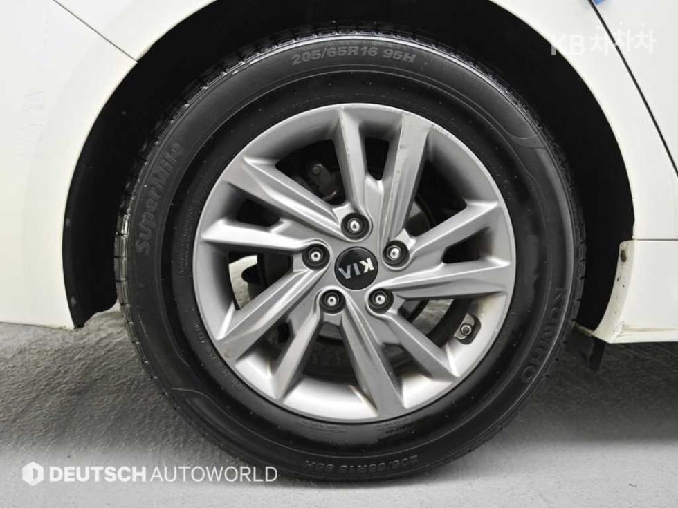 2019 - kia k5