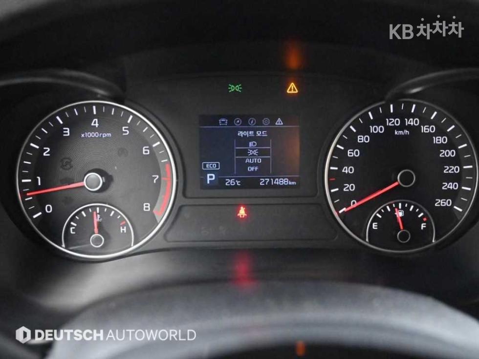 2019 - kia k5