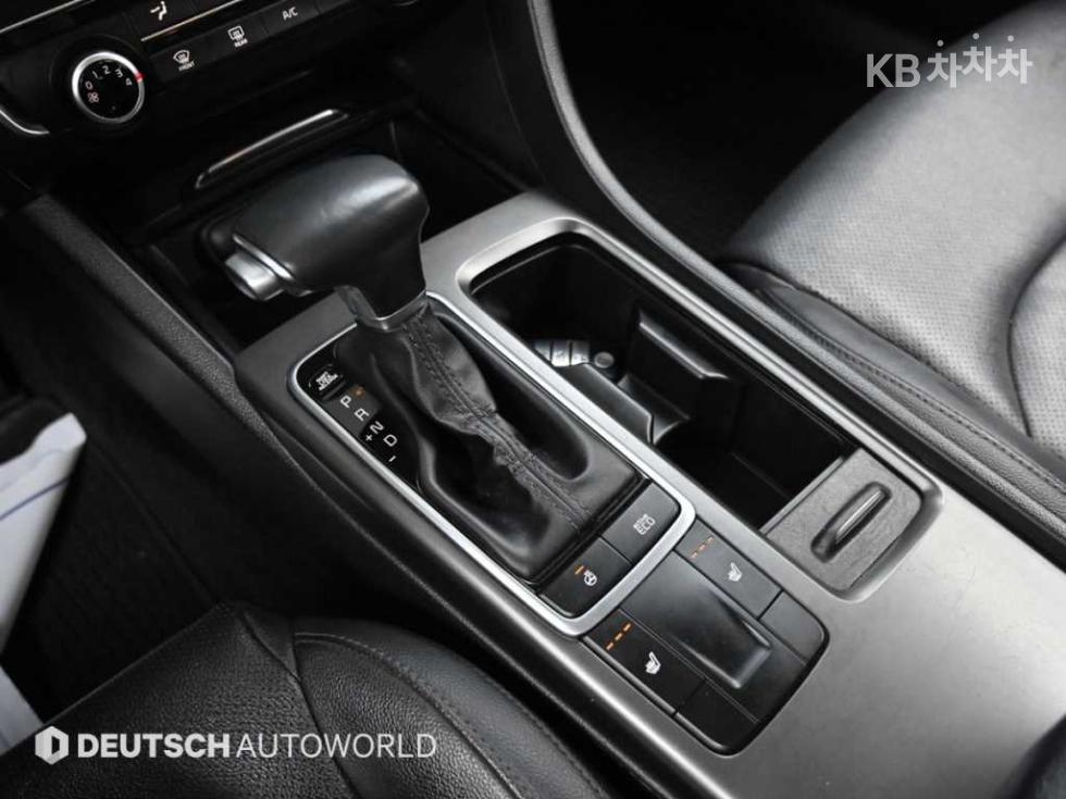 2019 - kia k5