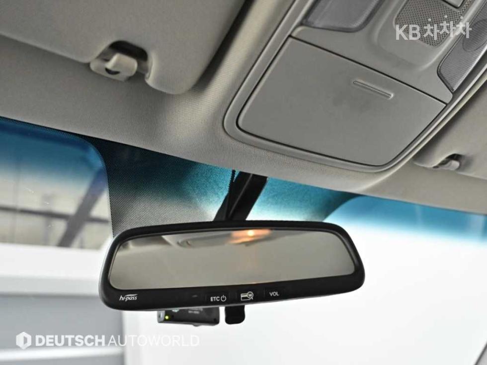 2019 - kia k5