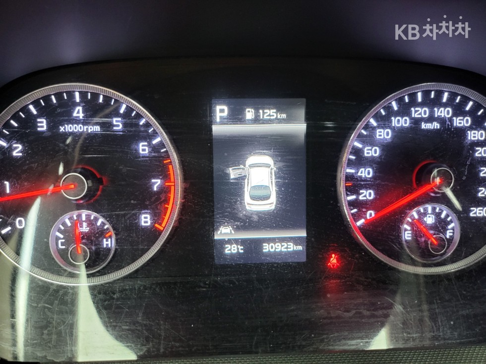 2022 - kia k5