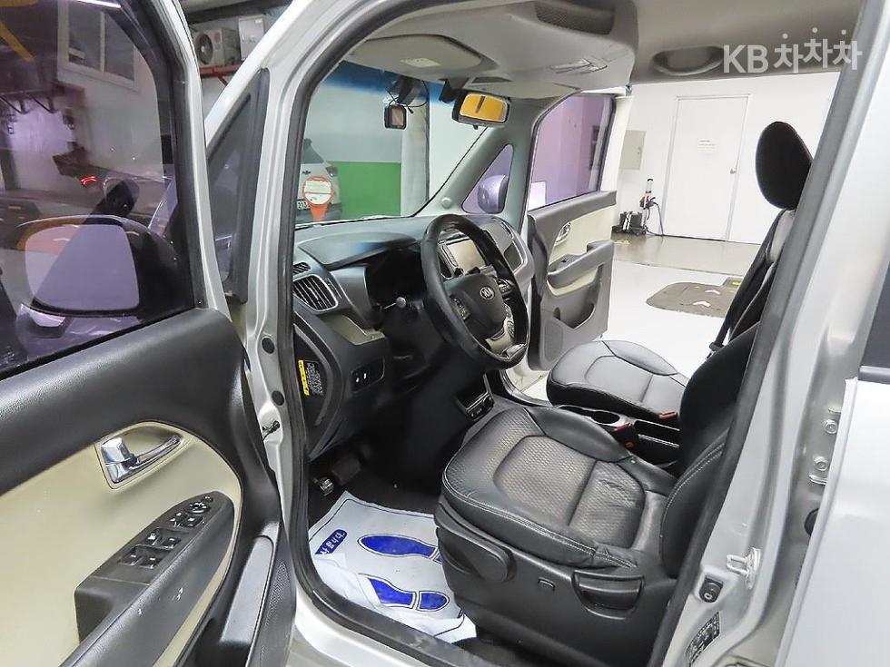 2013 - kia ray