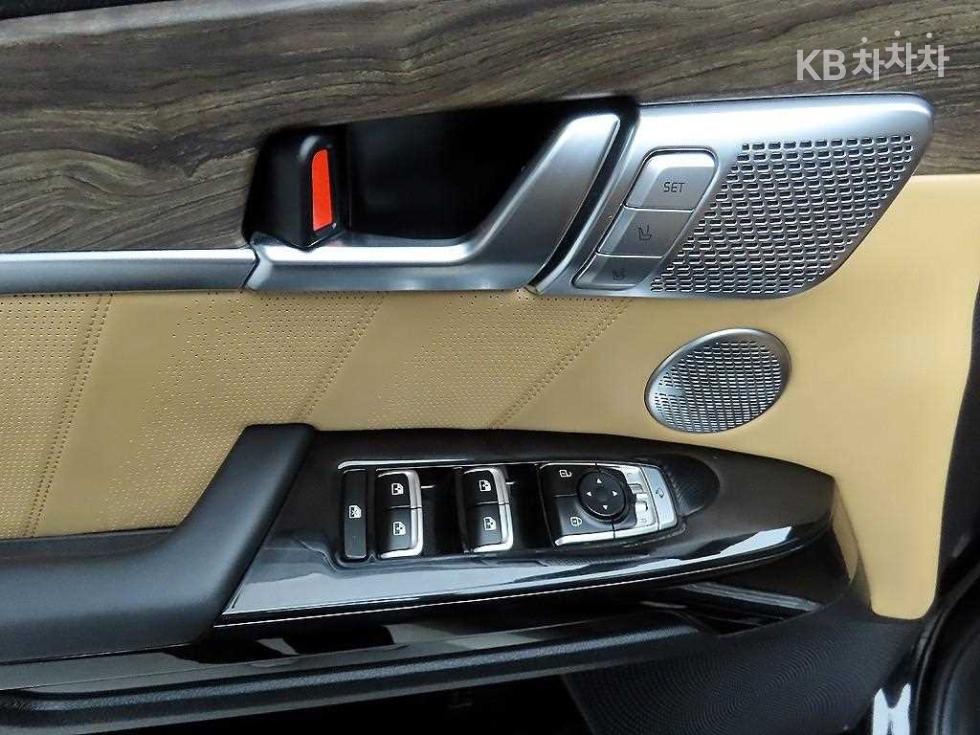 2021 - kia mohave