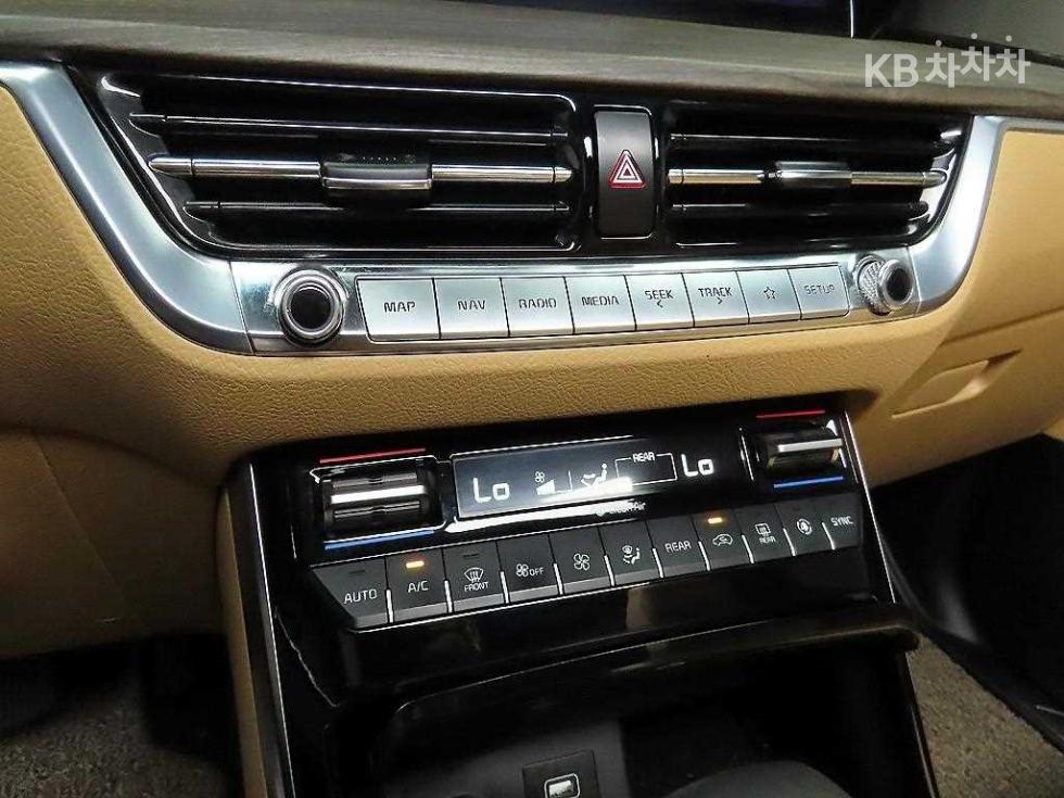 2021 - kia mohave