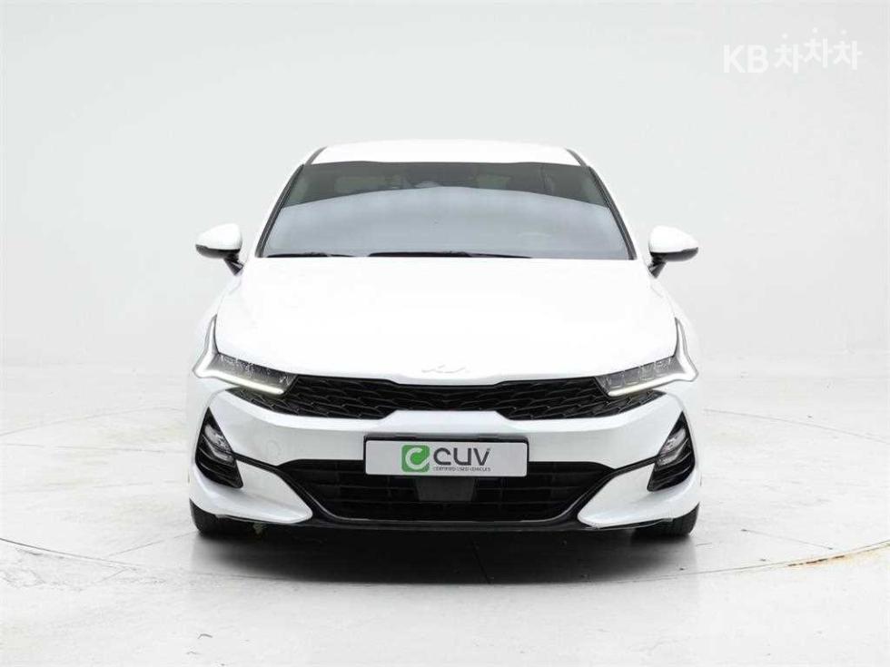 2023 - kia k5