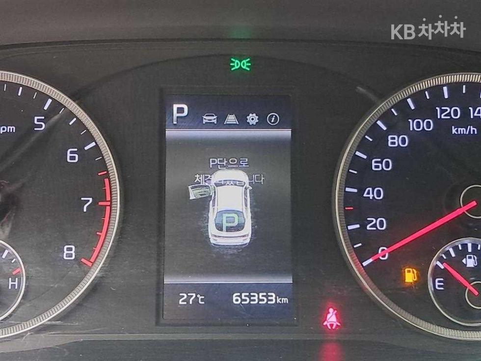 2023 - kia k5
