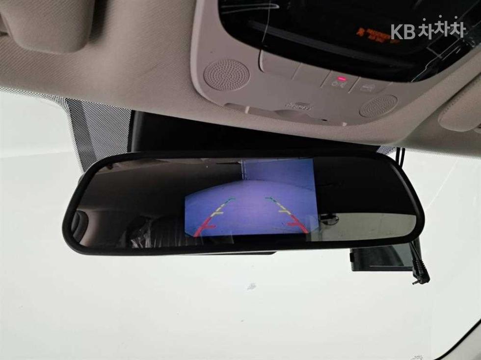 2023 - kia k5
