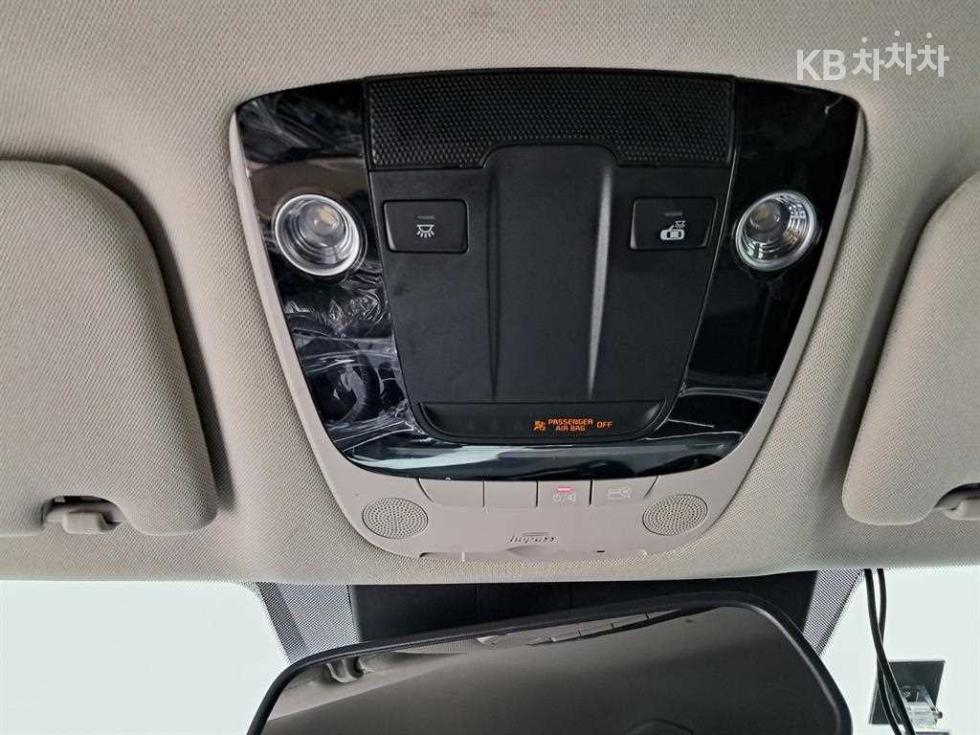 2023 - kia k5