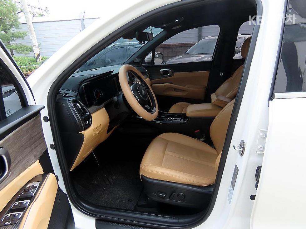 2021 - kia sorento