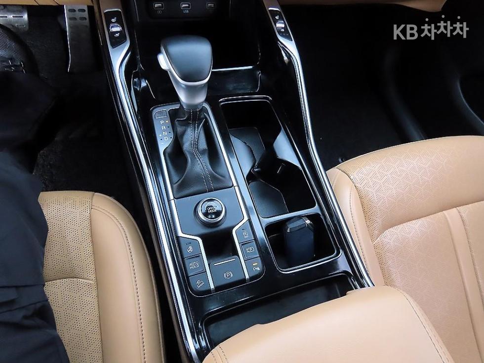 2021 - kia sorento