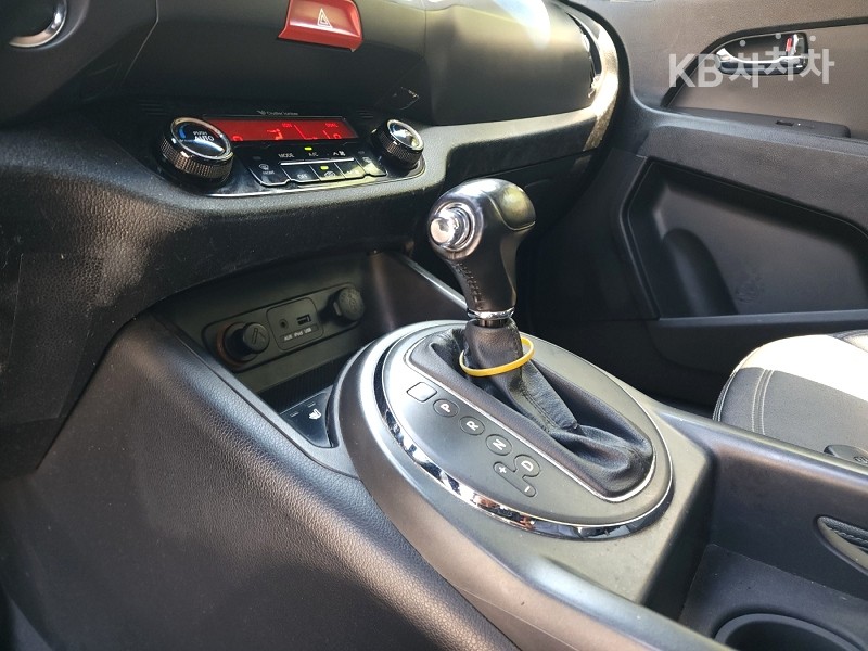 2011 - kia sportage